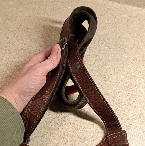 Jack George Leather Crossbody Bag - Picture 11 of 14